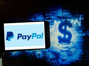 Video Ratusan Akun PayPal Bocor: Dana Pengguna Raib