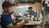 Berdiri sejak tahun 2016 Cuci Factory kata Prastiwi sudah melayani banyak pelanggan mulai dari artis hingga pejabat daerah. Sebab tidak hanya kuantitas, mereka lebih mengedepankan kualitas dan juga fasilitas antar jemput untuk area Jakarta, Tangerang, Bekasi dan Depok yang memudahkan customer dan juga tidak dikenakan biaya.