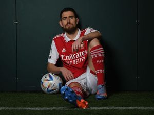 Statistik Membuktikan, Jorginho Lebih Galak dari Thomas Partey