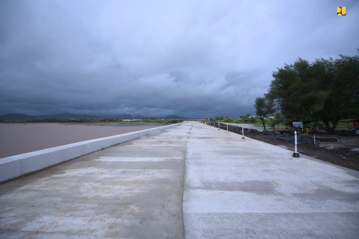 Kementerian PUPR Targetkan Pembangunan Pengendali Banjir Bandara YIA Rampung Tahun Ini Kementerian PUPR Targetkan Pembangunan Pengendali Banjir Bandara YIA Rampung Tahun Ini