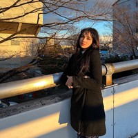 Penampilan Lyodra juga makin menawan dengan pulasan makeup yang membuatnya semakin mirip dengan idol K-Pop. Seperti dalam foto yang satu ini, bagaimana menurutmu penampilan Lyodra? Foto: Instagram/@lyodraofficial