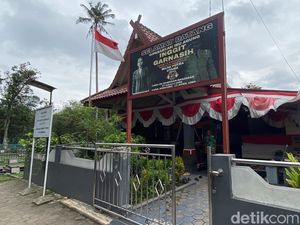 Kisah Penjaga Makam Inggit Garnasih, Tetap Setia Puluhan Tahun Lamanya