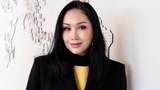 Makin Cantik dan Tampil Muda, Ini Potret Kulineran Titi DJ