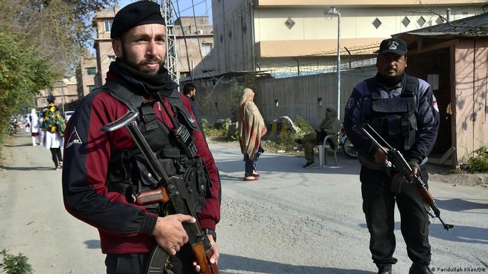 Mampukah Pakistan Redam Pemberontakan Taliban?