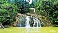 Indahnya air terjun Patenggi