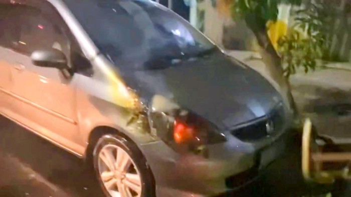 Mobil terbakar di Blora, Rabu (1/2/2023).