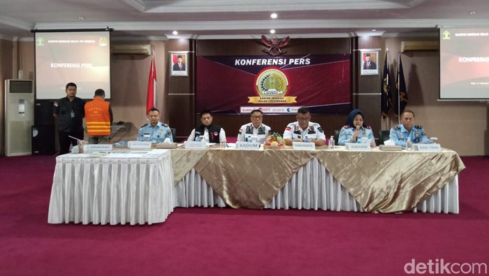 Overstay 6 tahun dan konsumsi sabu, WNA asal Malaysia diamankan Kantor Imigrasi kelas 1 Cirebon