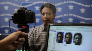 Bye-bye Calo! Bikin SIM Bakal Gunakan Scan Wajah Lho