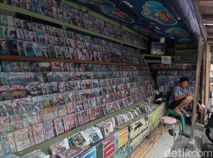 Penjual VCD Bajakan di Tasikmalaya yang Tergerus Kemajuan Zaman