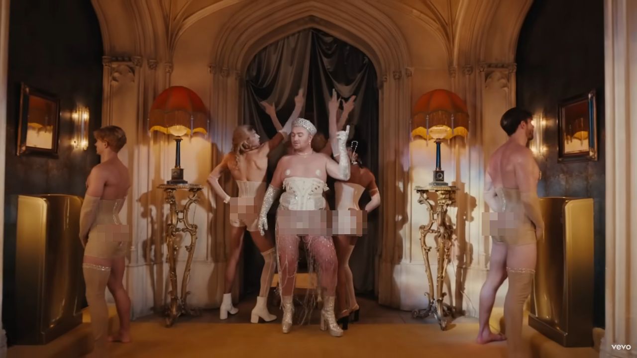 Sam Smith di Video Klip 'I'm Not Here To Make Friends'