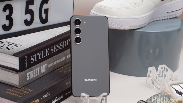 Samsung Galaxy S23
