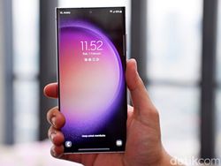 Menggenggam Samsung Galaxy S23 Ultra Harga Rp 20 Juta