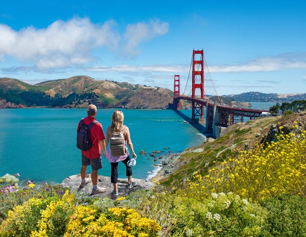 Posisi kedua kota paling romantis di dunia diduduki San Francisco, Amerika Serikat (AS) dengan skor sebesar 7,59 poin. San Fransciso menempati posisi kedua karena memiliki sederet spot romantis untuk pasangan. Foto: Getty Images/iStockphoto/MargaretW Posisi kedua kota paling romantis di dunia diduduki San Francisco, Amerika Serikat (AS) dengan skor sebesar 7,59 poin. San Fransciso menempati posisi kedua karena memiliki sederet spot romantis untuk pasangan. Foto: Getty Images/iStockphoto/MargaretW
