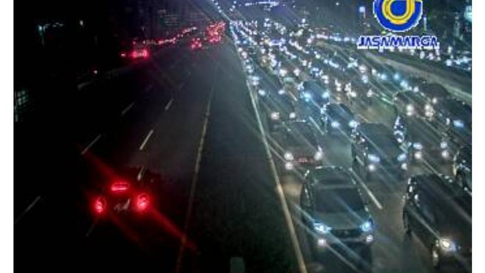 Tol Dalam Kota dan JORR Macet di Sejumlah Titik Malam Ini