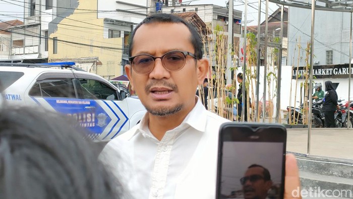 Wabup Garut Helmi Budiman.