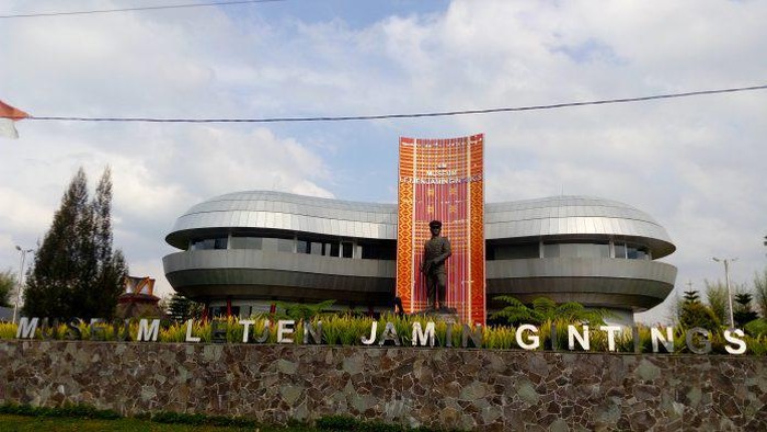 Wisata Museum di Danau Toba
