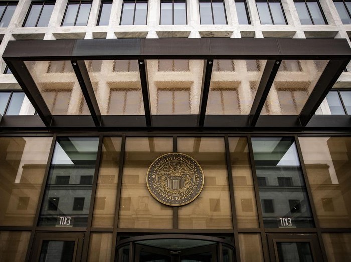 Bank Sentral Amerika Serikat (AS) The Federal Reserve pada hari Rabu kembali menaikkan suku bunga acuannya. Kenaikan suku bunga dilakukan sebesar 0,25%.
