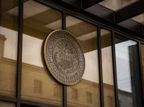 Bursa Saham Keok Buntut Tarif Trump, Bos The Fed Bakal Sesuaikan Bunga?