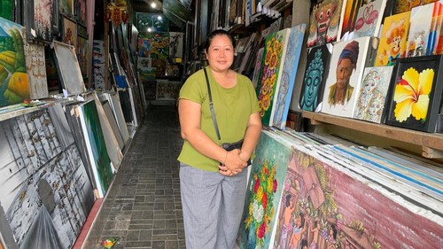 Revonasi Pasar Seni Sukawati 2 akan dimulai April 2023. Namun, hingga kini belum ada kepastian tempat untuk merelokasi 800an pedagang.