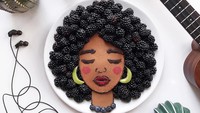 Lewat tangan kreatif dari seniman asal Ukraina ini, pancake bisa jadi karya seni yang indah juga menarik untuk dipandang. Foto: Instagram @darynakossar