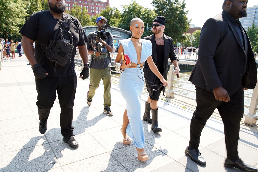 NEW YORK, NEW YORK - SEPTEMBER 09: Doja Cat attends the Bronx & Banco fashion show during September 2022 New York Fashion Week: The Shows on September 09, 2022 in New York City. (Photo by Rob Kim/Getty Images for NYFW: The Shows)