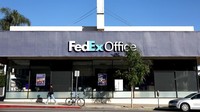 PHK FedEx sendiri terjadi karena momentum pengiriman barang melambat setelah sebelumnya melambat saat e-commerce booming di era pandemi COVID-19. Getty Images/Mario Tama