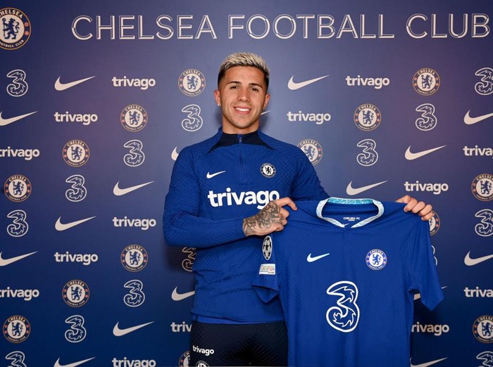 COBHAM, ENGLAND - FEBRUARY 01: Chelsea unveil new signing Enzo Fernandez at Chelsea Training Ground on February 1, 2023 in Cobham, England. (Photo by Darren Walsh/Chelsea FC via Getty Images)