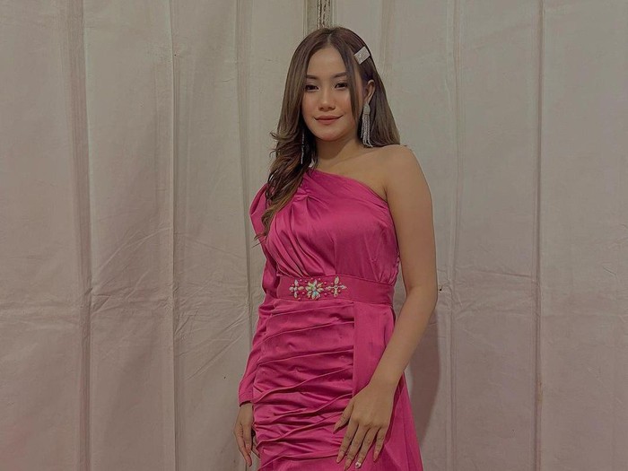 fira cantika