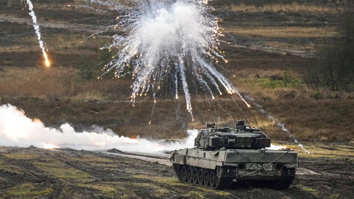 Bertambah Tank Leopard dari Barat demi Ukraina Bisa Kalahkan Rusia