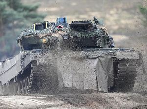 Gahar! Aksi Tank Leopard Jerman Unjuk Kemampuan Tempur