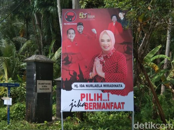 Istri Bupati Pangandaran.