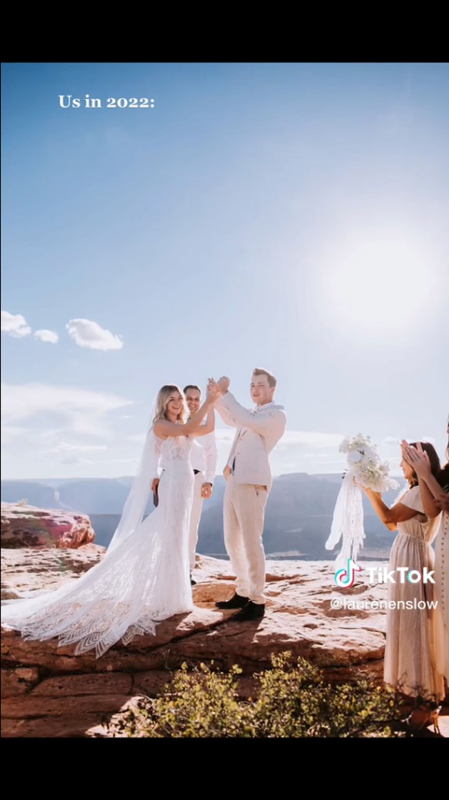 Orang-orang bilang jangan pernah maafkan dia tapi aku tidak bisa menilai kepribadiannya berdasarkan bagaimana kelakuannya selama tiga bulan ketika berusia 16 tahun, kata Lauren.  Orang-orang bilang jangan pernah menikahi orang yang mem-bully di sekolah tapi dalam kasusku itu hanya bercanda dan aku sudah memaafkan. Aneh aku bisa menyebutnya high school bully sekaligus high school sweetheart, ujar Lauren.Foto: TikTok Lauren Enslow