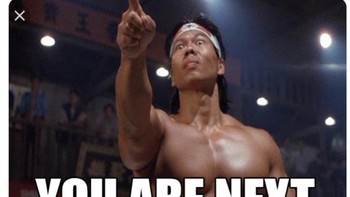 Meme MU yang akan melawan Newcastle di final nanti. Foto: Twitter