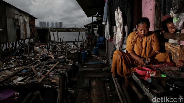 Saat Jokowi Pamer Penanganan Kemiskinan Ekstrem RI Diacungi Jempol Bank Dunia