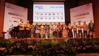 Innovation Heroes merupakan penghargaan bergengsi untuk para inovator tanah air yang berhasil menyelesaikan masalah dan berkontribusi positif untuk pencapaian Sustainable Development Goals di Indonesia.