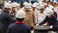 LRB produksi pabrik ini diklaim terbuat dari karet alami asli Indonesia dan dibuat oleh SDM lokal, begitu pula dengan tenaga ahlinya. Bahkan, nilai Tingkat Komponen Dalam Negeri (TKDN) untuk produk ini mencapai 78,75%.  