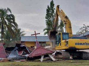 Dugaan Rumah hingga Gereja di Bulungan Digusur Paksa TNI