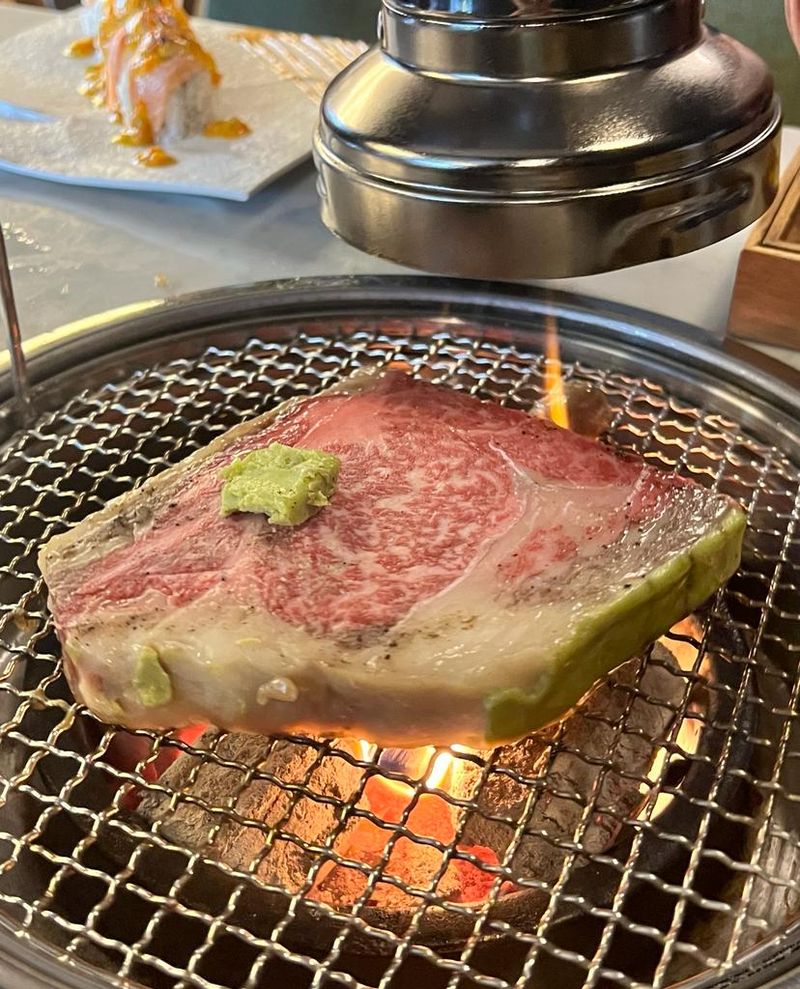 Super Juicy! Daging Wagyu A5 Jepang Ada di Resto Hidden Gem Ini