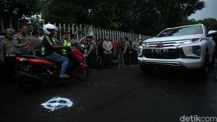 Polda Metro Jaya menggelar rekonstruksi ulang kasus kecelakaan yang menewaskan mahasiswa UI, M Hasya Attalah Syahputra (18), pagi ini.