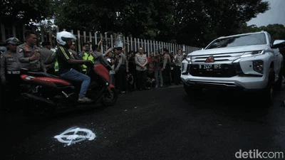 Foto-foto Lengkap Rekonstruksi Kecelakaan Mahasiswa UI vs Purn Polisi