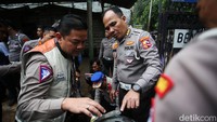 Titik-titik rusaknya kendaraan tak luput dari pantauan tim TAA.