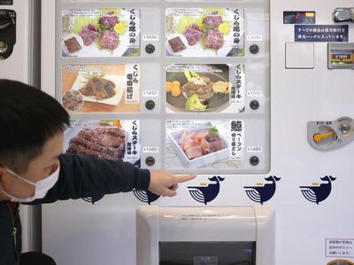 Vending Machine di Jepang Jual Daging Ikan Paus, Tuai Kontroversi
