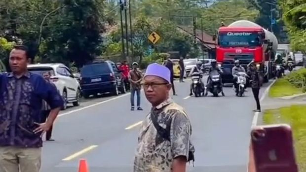Viral Pernikahan Tutup Jalan Nasional di Ciamis, Begini Cerita Sebenarnya
