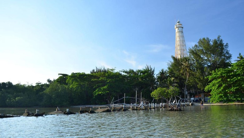 Wisata Pulau Biawak Indramayu, Harga Tiket dan Lokasinya.