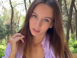 12 Streamer Twitch yang Melebarkan Sayap ke OnlyFans