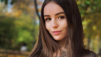 Kemudian ketiga ialah Malinkaa98 - 236 ribu follower. Foto: (Instagram).