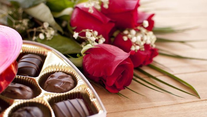 Makna cokelat di hari Valentine adalah sebagai ungkapan rasa sayang kepada seseorang. Valentines Day atau Hari Kasih Sayang diperingati pada 14 Februari.