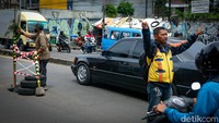 Arus lalin menuju Jakarta lancar sejauh ini.   