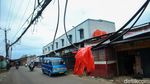 Awas! Ada Kabel Menjuntai di Jalan Tugu Macan Bogor