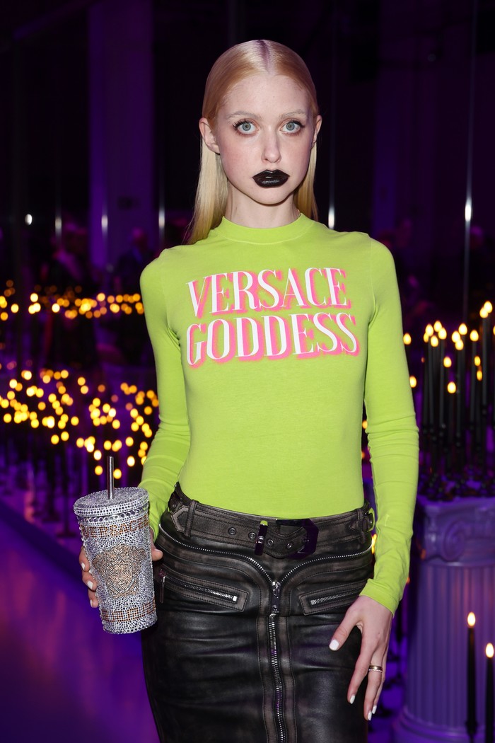 MILAN, ITALY - SEPTEMBER 23: Chloe Cherry is seen on the front row of the Versace Fashion Show during the Milan Fashion Week Womenswear Spring/Summer 2023 on September 23, 2022 in Milan, Italy. (Photo by Daniele Venturelli/WireImage)